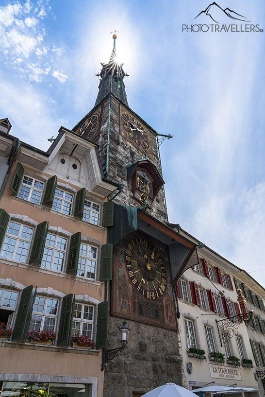 L'hôtel de ville de Soleure avec son imposante horloge