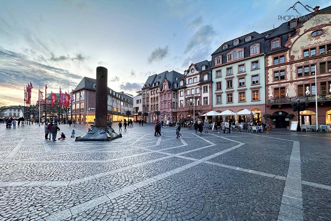 La place du marché à Mayence