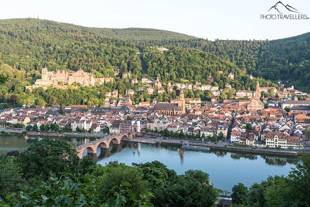 Vue sur Heidelberg avec le château de Heidelberg