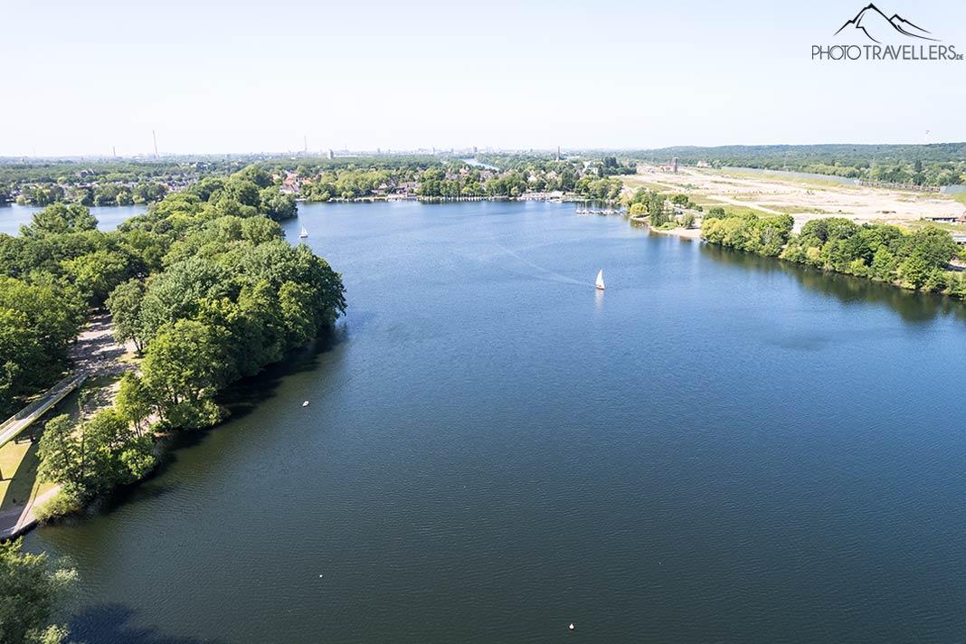 Vue aérienne du Masurensee, partie de la Sechs-Seen-Platte près de Duisburg