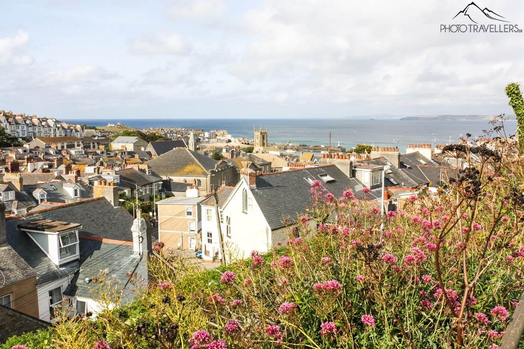 Vue d'une colline sur la ville de St. Ives