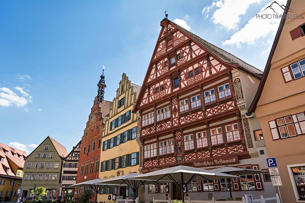 Casas de entramado de madera en el casco antiguo de Dinkelsbühl