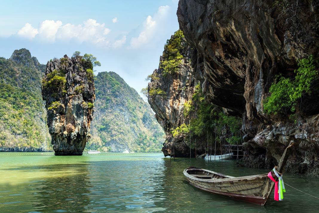 La conocida isla Khao Phing Kan en Tailandia