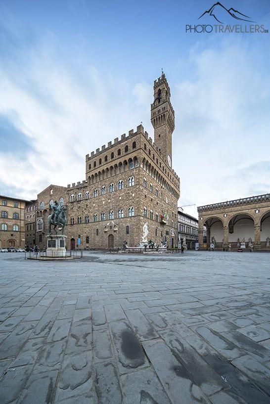 O Palazzo Vecchio pela manhã