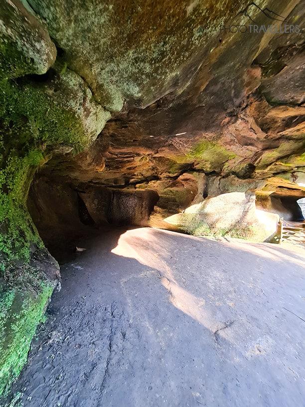 Immenses grottes et rochers bizarres - voici la Schwarzachklamm en Franconie