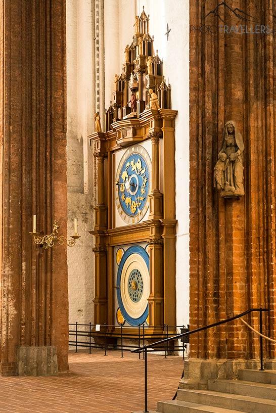 L'horloge astronomique dans l'église Marie à Lübeck
