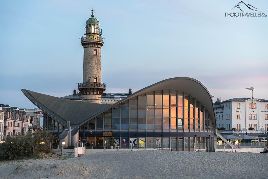 El faro en Warnemünde