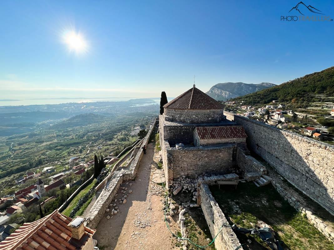 Vue sur le château de Klis