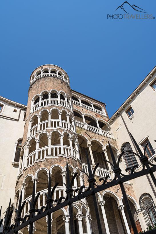 La tour du Palazzo Contarini del Bovolo à Venise