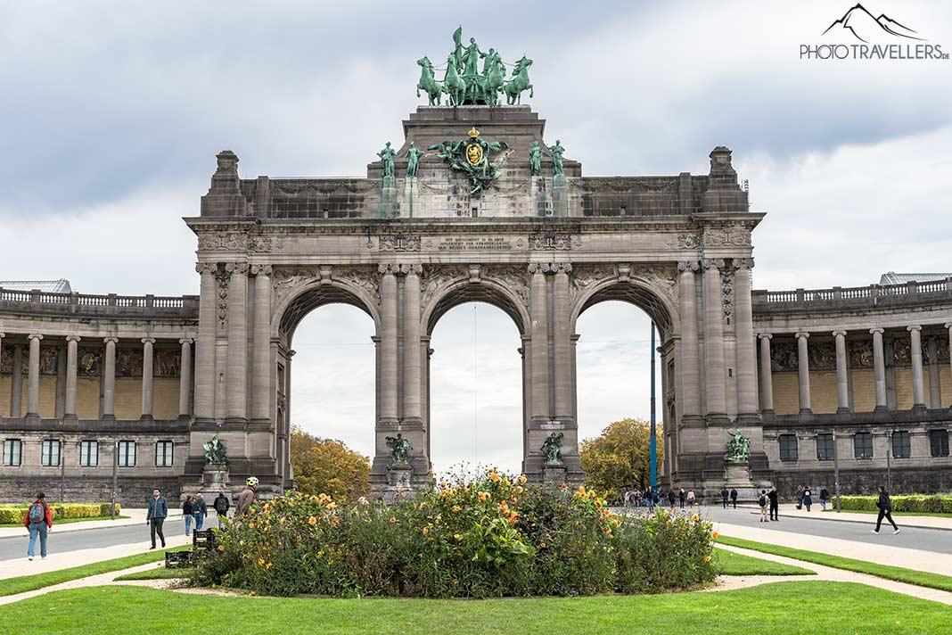 Le Parc du Cinquantenaire avec le Triomphe à Bruxelles