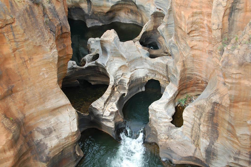 Potholes dans le canyon du Blyde River