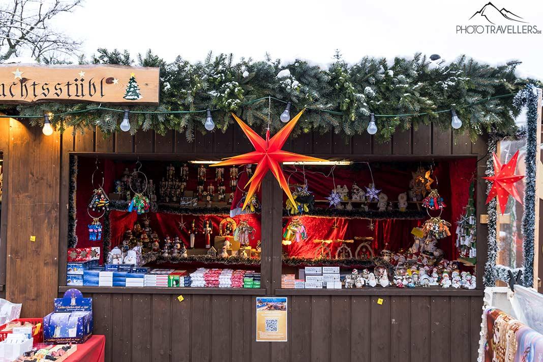 Un puesto de Adviento en el mercadillo navideño de Marienberg