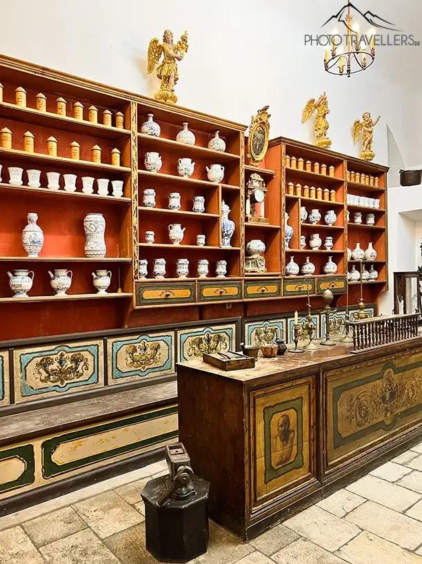 La pharmacie du couvent franciscain à Dubrovnik