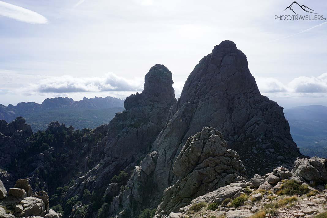 A vista das torres de Bavella I e II