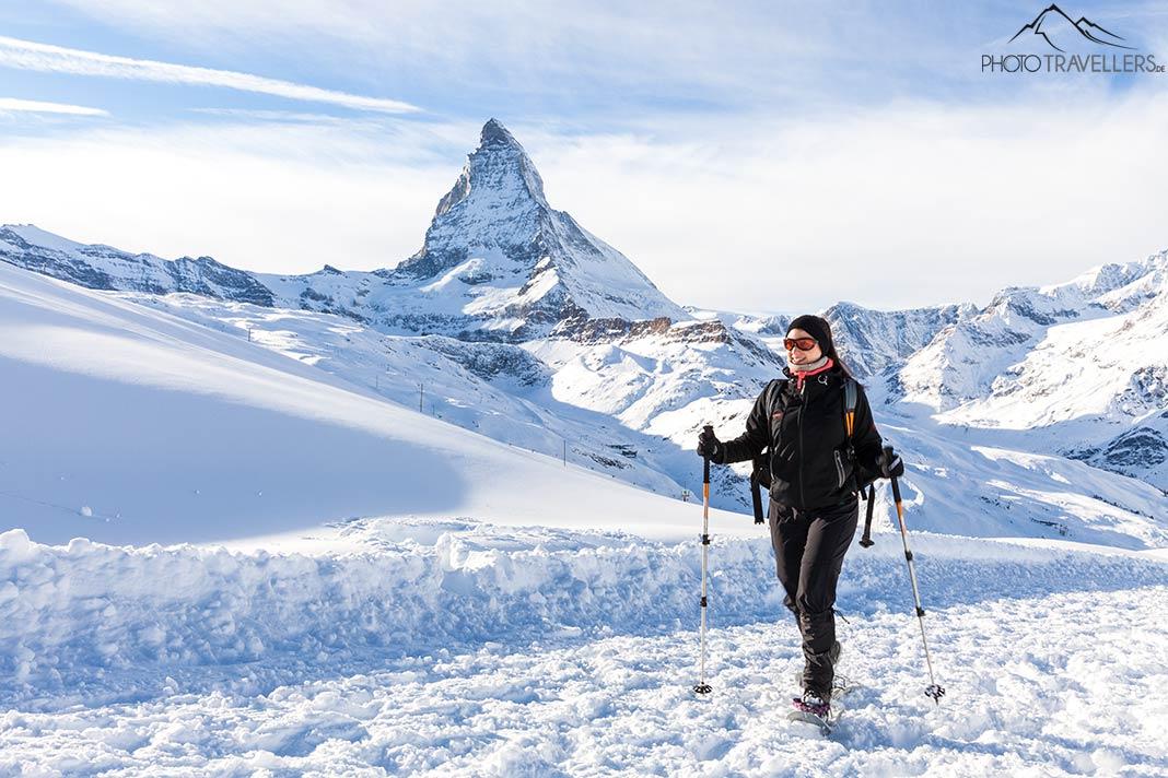 Biggi con raquetas de nieve en el Matterhorn