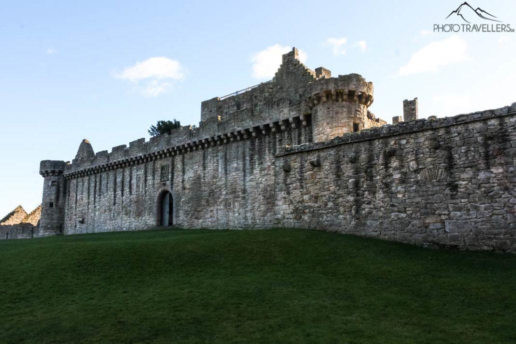 Vista de uno de los secretos mejor guardados en Edimburgo: el Castillo de Craigmillar