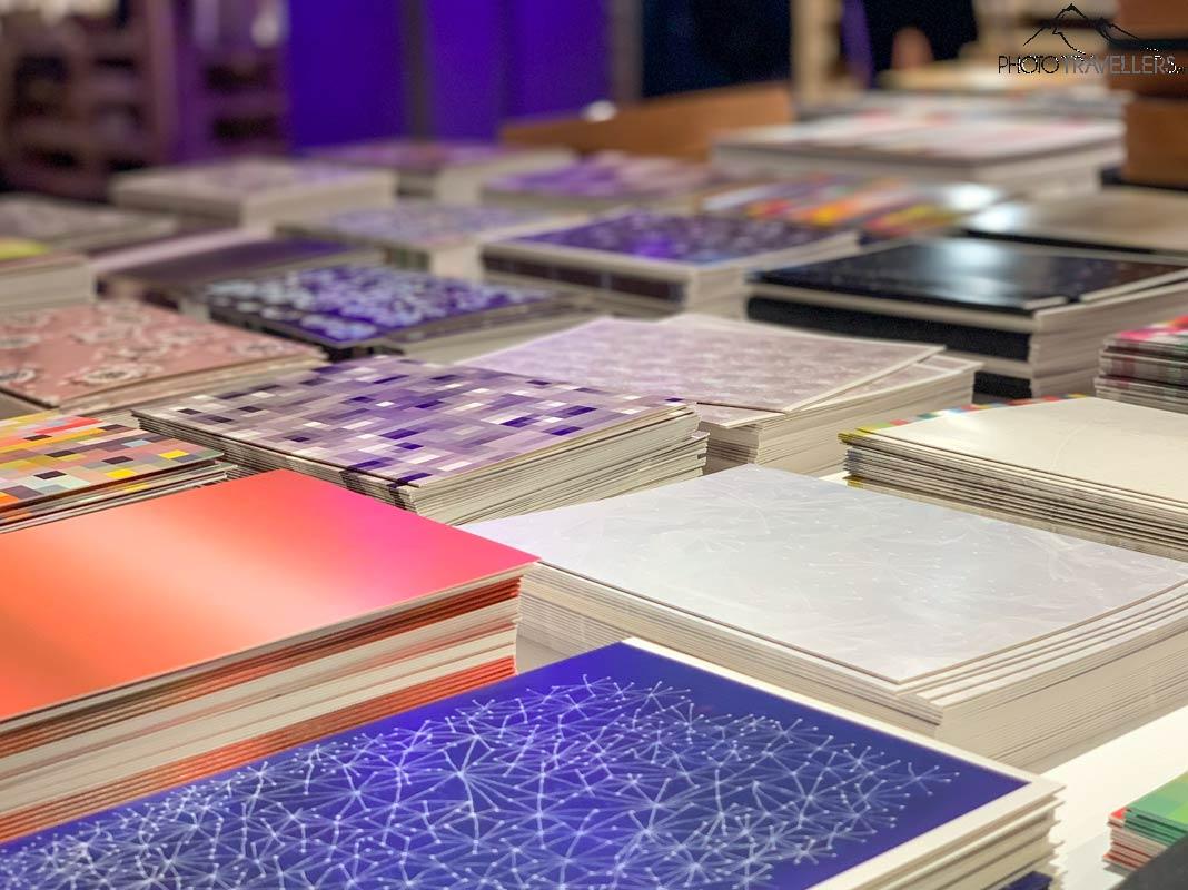 Cartes au marché du design