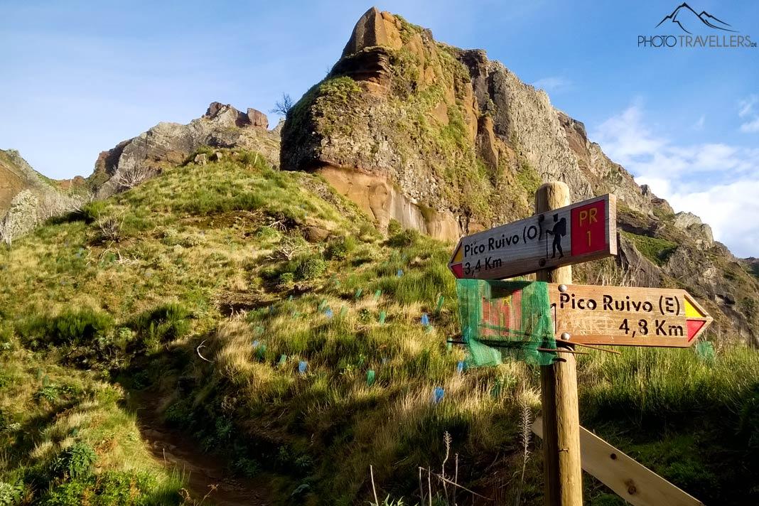 Una señal en Pico das Torres en Madeira