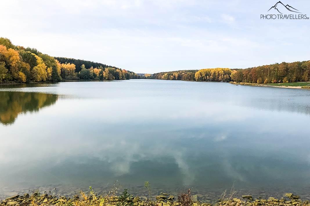 Vista sobre o Lago Ellertshäuser em Franconia