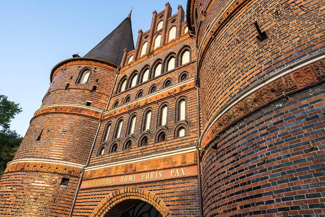 La Puerta Holsten en Lübeck