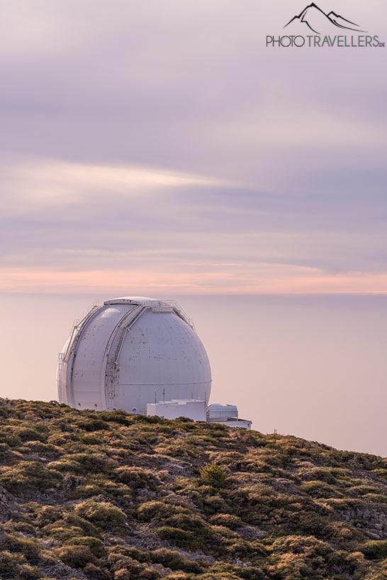 El observatorio en el Roque de Los Muchachos en La Palma al atardecer