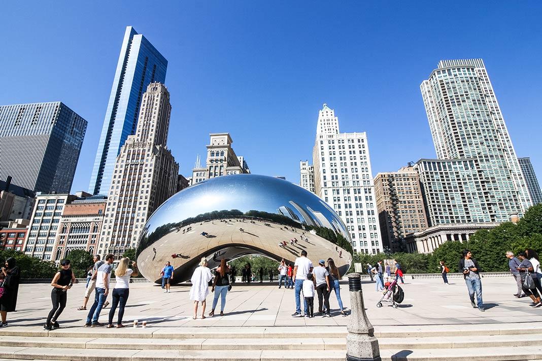 Le Cloud Gate est l'une des meilleures attractions à Chicago