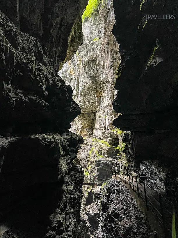 Le chemin à travers la Breitachklamm