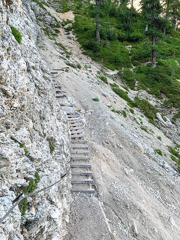 Marches sur le sentier de randonnée