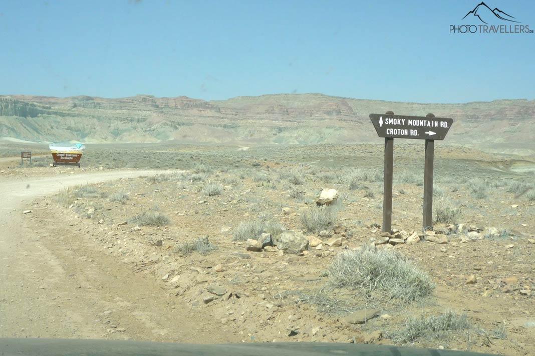 Un panneau indiquant la direction de Croton Road