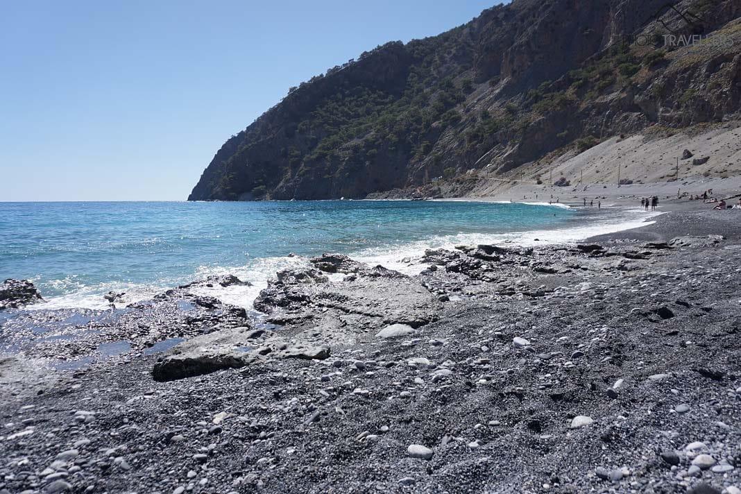 La plage d'Agia Roumeli à la fin de la gorge de Samaria