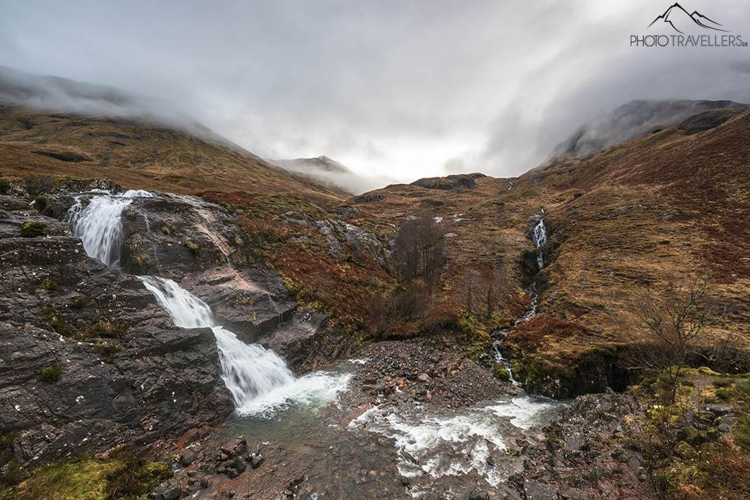 Les cascades 'The Meeting of the Three Waters' dans la vallée de Glen Coe