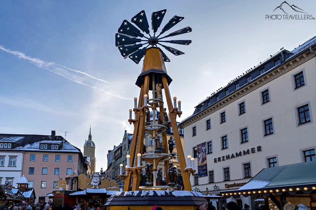 La pyramide sur le marché de Noël d'Annaberg
