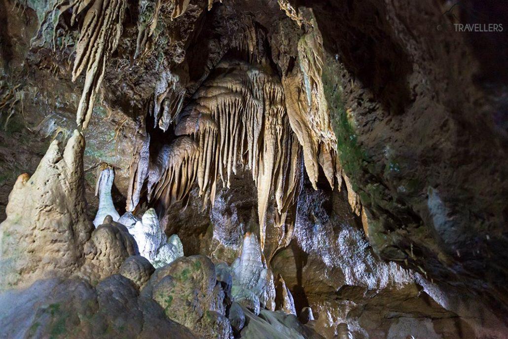 En el interior de la cueva del diablo de Pottenstein