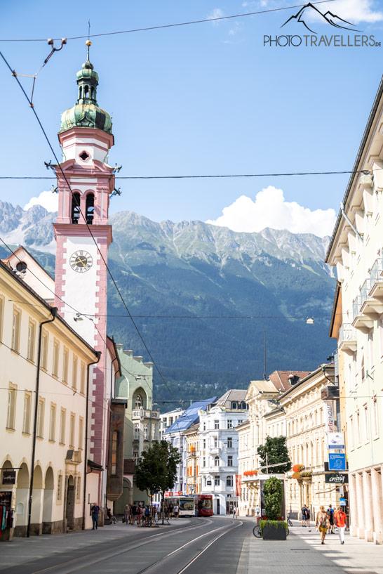 L'église de l'hôpital dans la rue Maria-Theresia