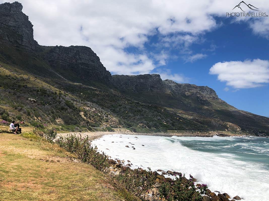 Na 'Chapmans Peak Drive', há pequenas enseadas onde você pode parar para tirar fotos