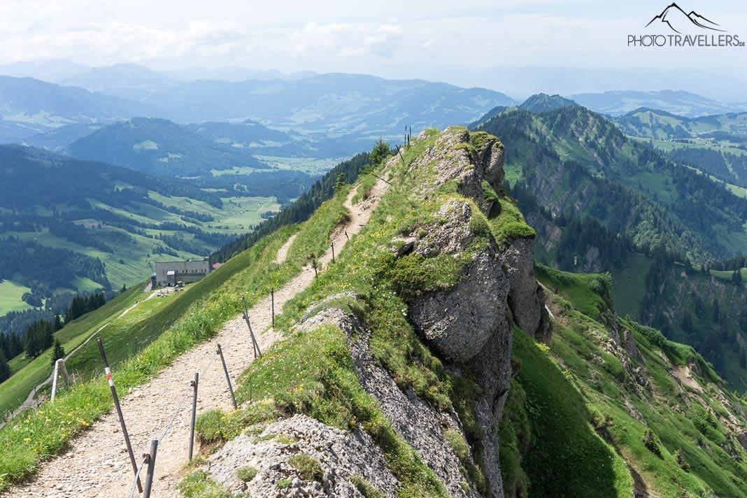 Le chemin étroit sur la crête du Hochgrat