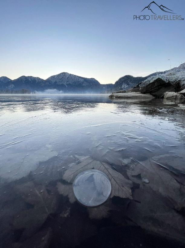 Glace en hiver sur le lac de Kochel