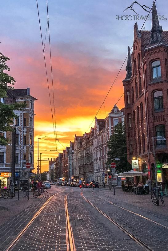 La rue Limmer à Hanovre au coucher du soleil