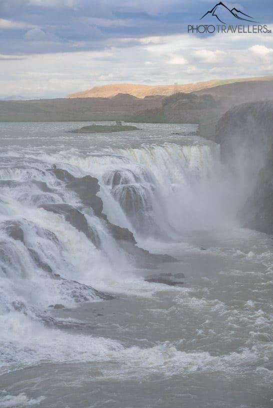Vue sur les masses d'eau du Gullfoss