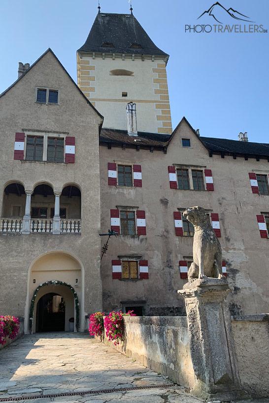 El puente al castillo Ottenstein en el Waldviertel