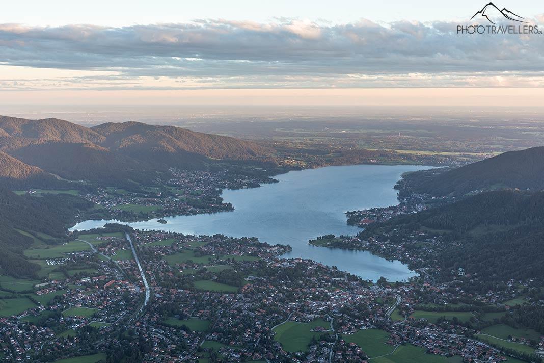 La vue du Wallberg sur le lac de Tegernsee