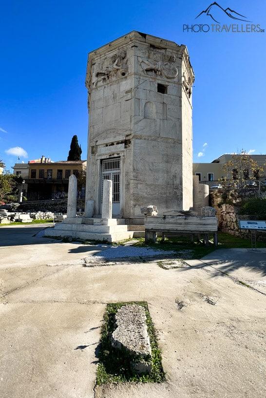 La torre octogonal de la Ágora Romana en Atenas es digna de ver