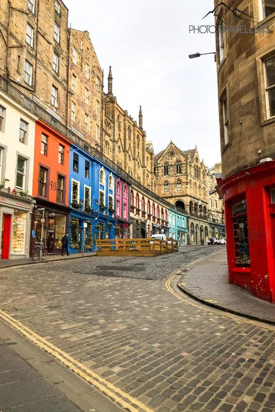 Les maisons colorées de la Victoria Street à Édimbourg