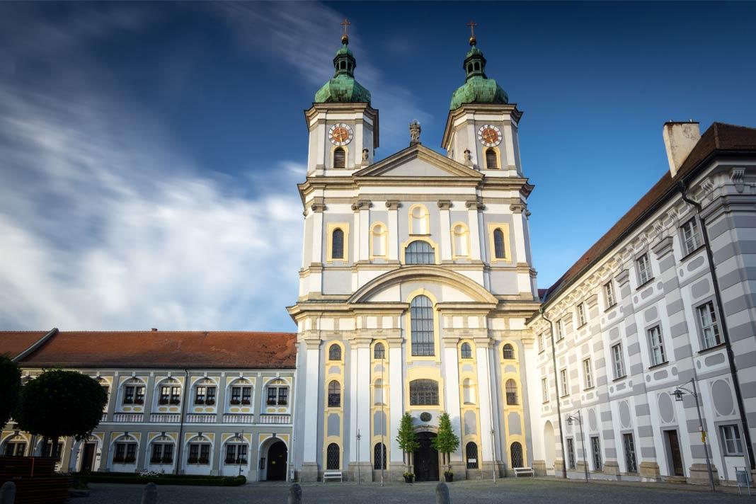 El monasterio Waldsassen en Stiftland es una atracción
