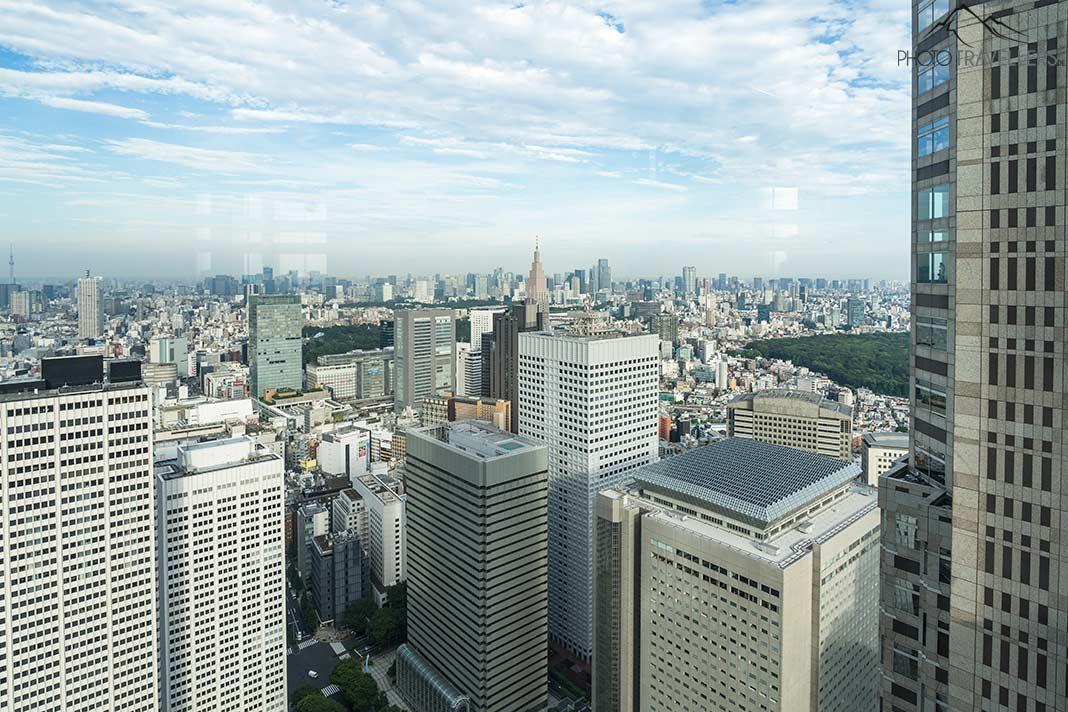 La vista desde el Tokyo Metropolitan Government Building sobre Tokio