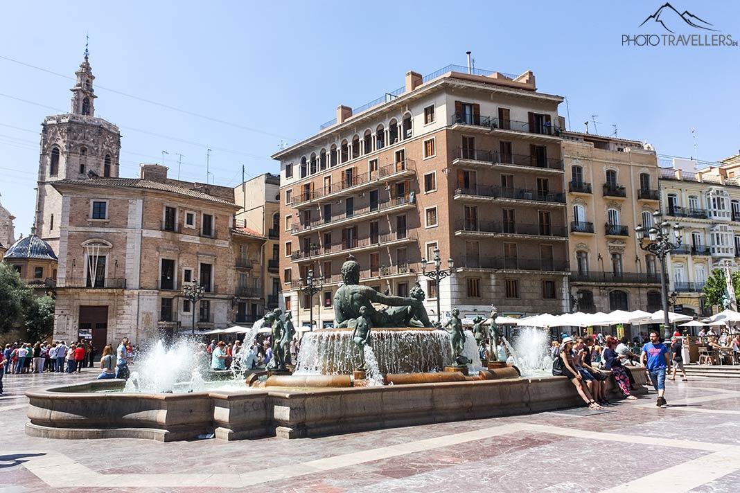 La Fuente Turia en la Plaza de la Virgen