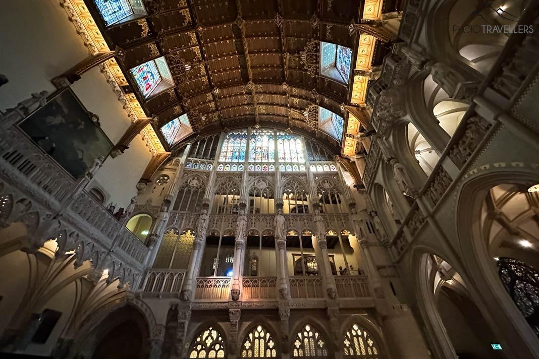 El gran vestíbulo en el Castillo de Haar
