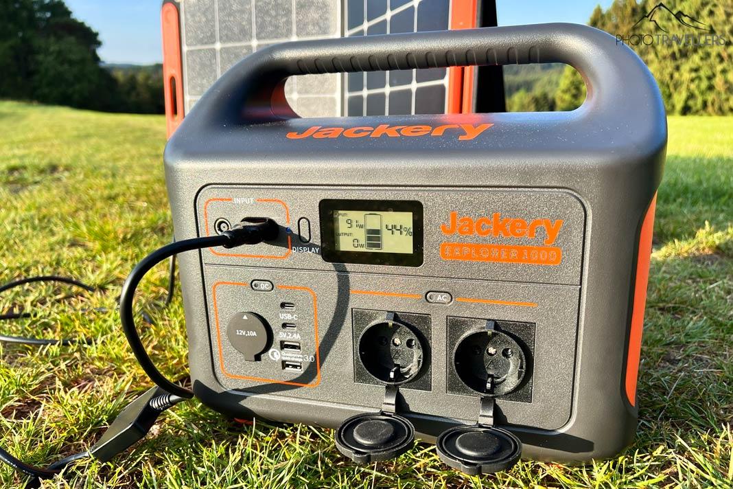 A Jackery Explorer 1000