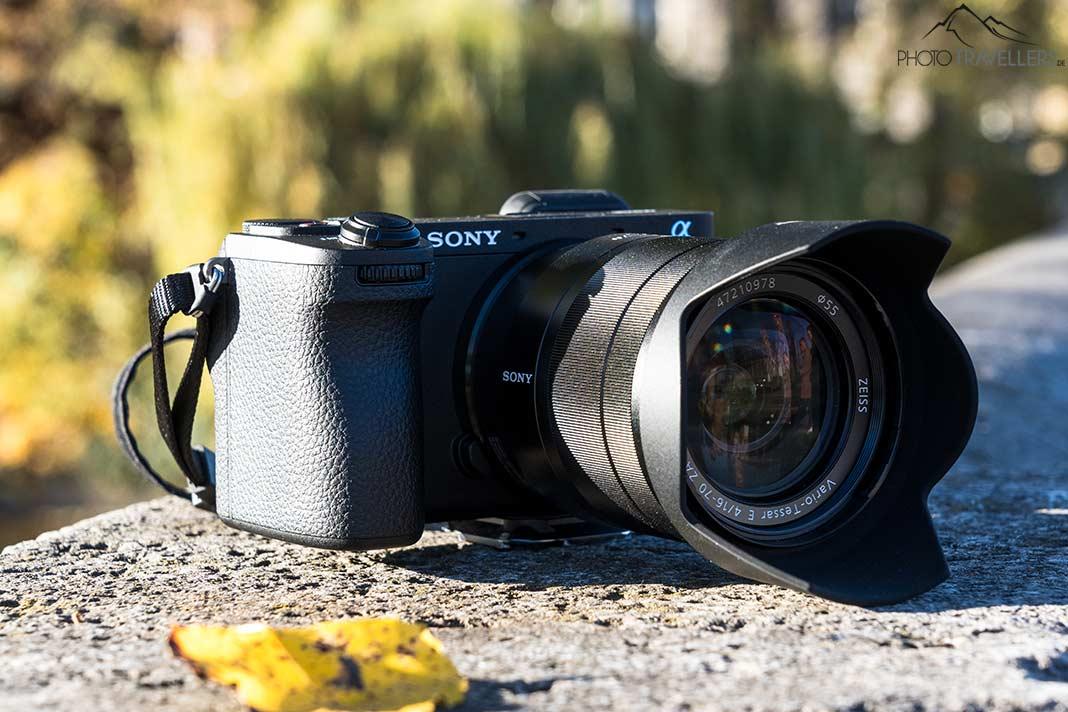 La Sony Alpha 6700 avec le Sony 16-70 mm