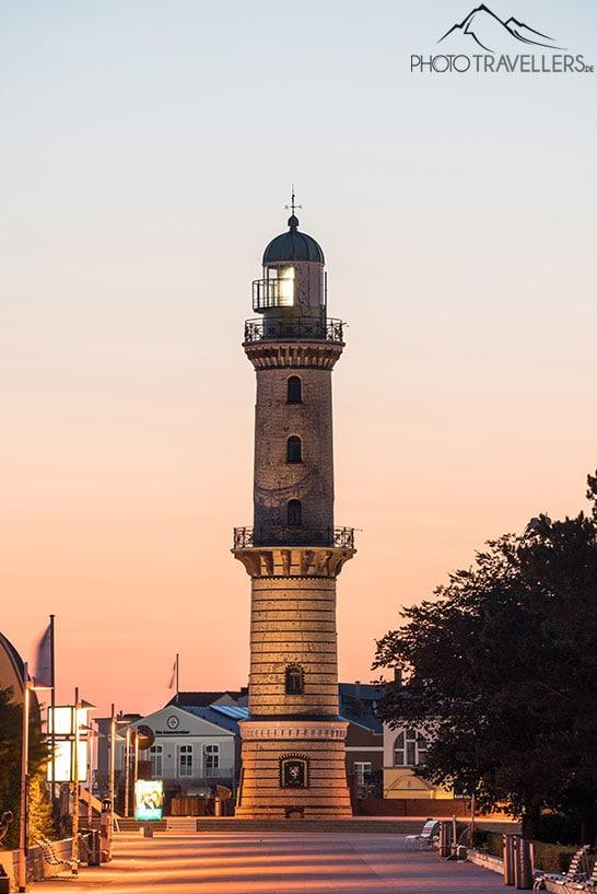 Le phare à Warnemünde